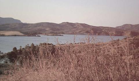 储蓄国债购买方式全攻略：线上渠道与线下网点详解
